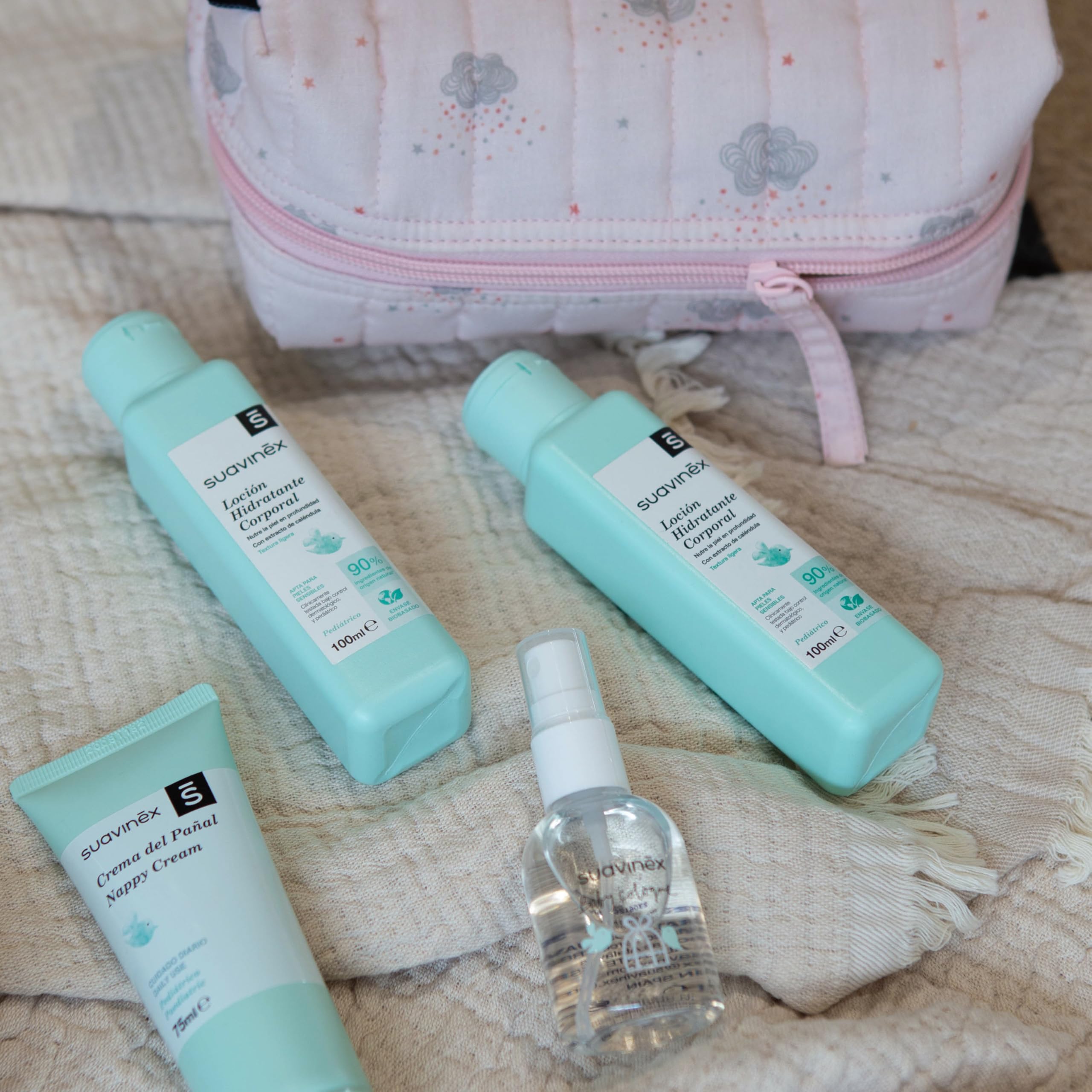 suavinex-trousse-de-toilette-b-b-rose-dreams-coffret-soin-nouveau-n-gel-shampoin image 8
