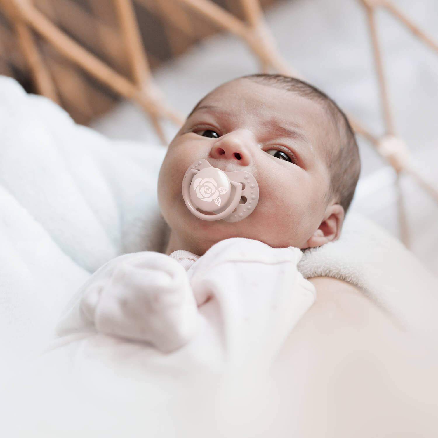 difrax-lovi-sucette-dynamique-newborn-baby-shower image 4